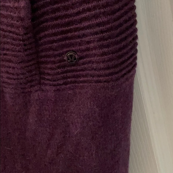 Lululemon Sit In Lotus Cardigan - Picture 4 of 8